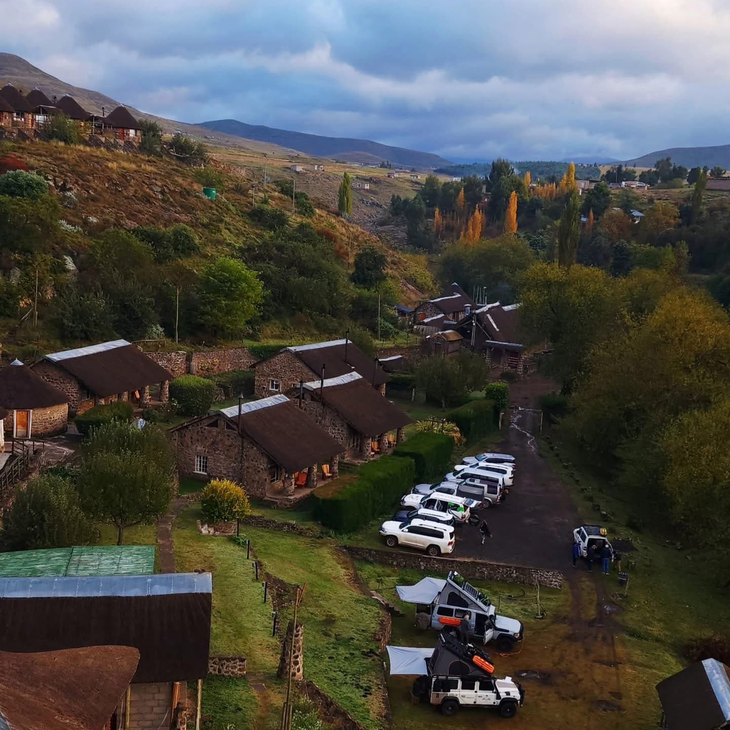 Close view of daily life and scenery around Semonkong